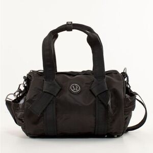 Lululemon DTB Duffle Bag Black Crossbody Strap Rare